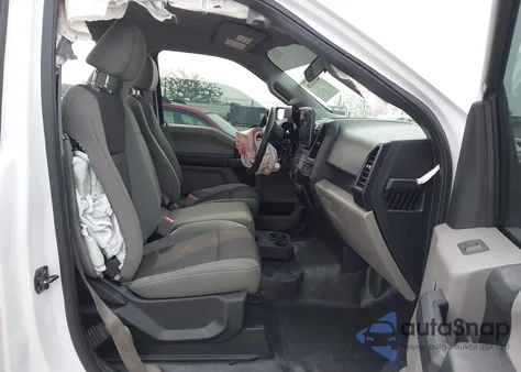 2019 Ford F-150 Xl z USA, uszkodzony, nr VIN 1FTMF1CP5KKF18739